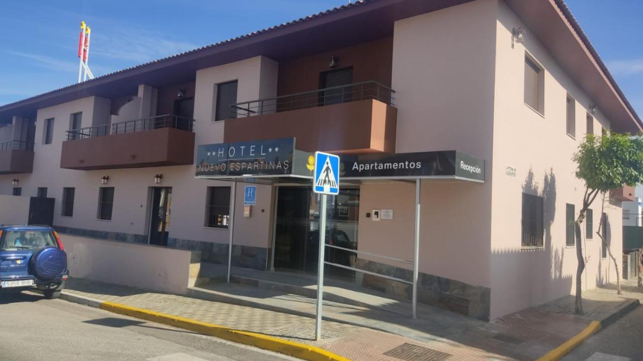 Hotel Nuevo Espartinas Exteriér fotografie